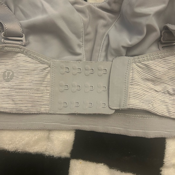 Women's Purple and Gray Sports Bra lot Lululemon Tatatamer 36D - Picture 10 of 10